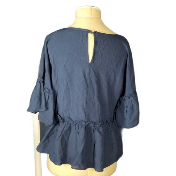 Everly ruffled bell sleeve navy peplum top NWT Size Small - Picture 4 of 5